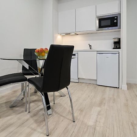 Ines Luna Suites Salamanca Buitenkant foto