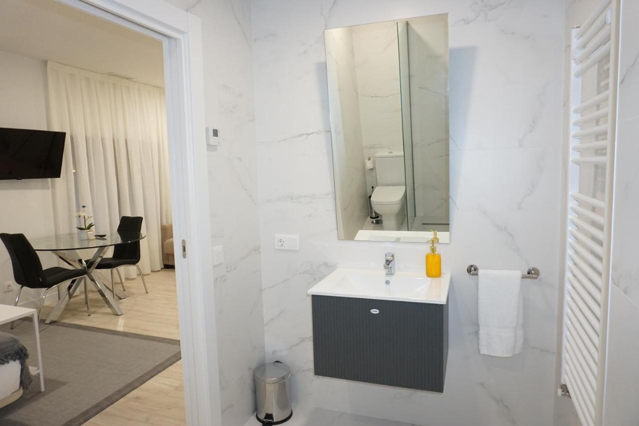 Ines Luna Suites Salamanca Buitenkant foto