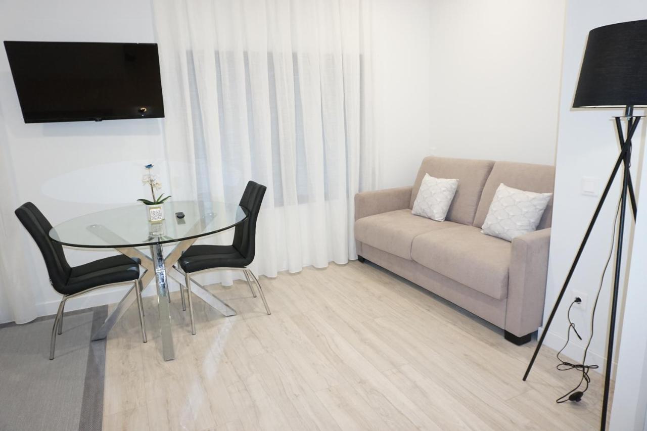 Ines Luna Suites Salamanca Buitenkant foto