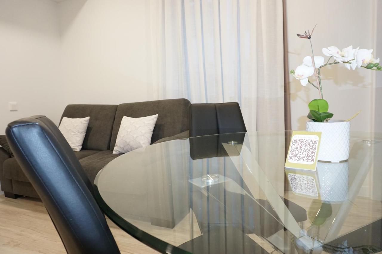 Ines Luna Suites Salamanca Buitenkant foto